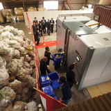 お知らせ「【新着】中国を中心としたアジア諸国でゴミ問題解決のために量産展開する有機物系ごみ炭化装置が、海外販売ブランド「RETEC」として海外展開を図ります！　RETEC実機の日本特別上陸を控え、11月1日幹部機関会員を集め準備会議が開催されました。」のサムネイル画像